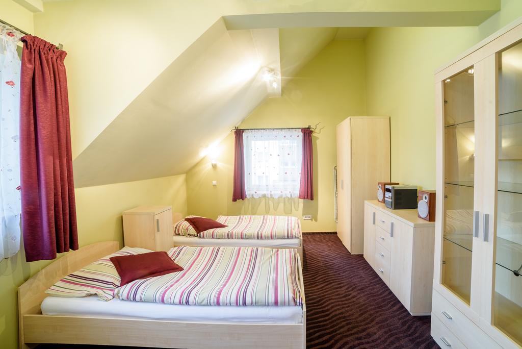 Park Apartment Kraków Eksteriør billede